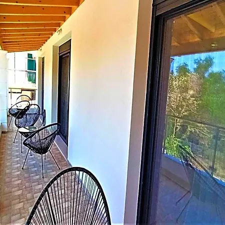 Diamond Luxury Corfu 3* Месонги