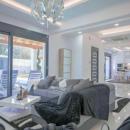 Ξενοδοχείο Diamond Luxury Corfu Μεσογγή